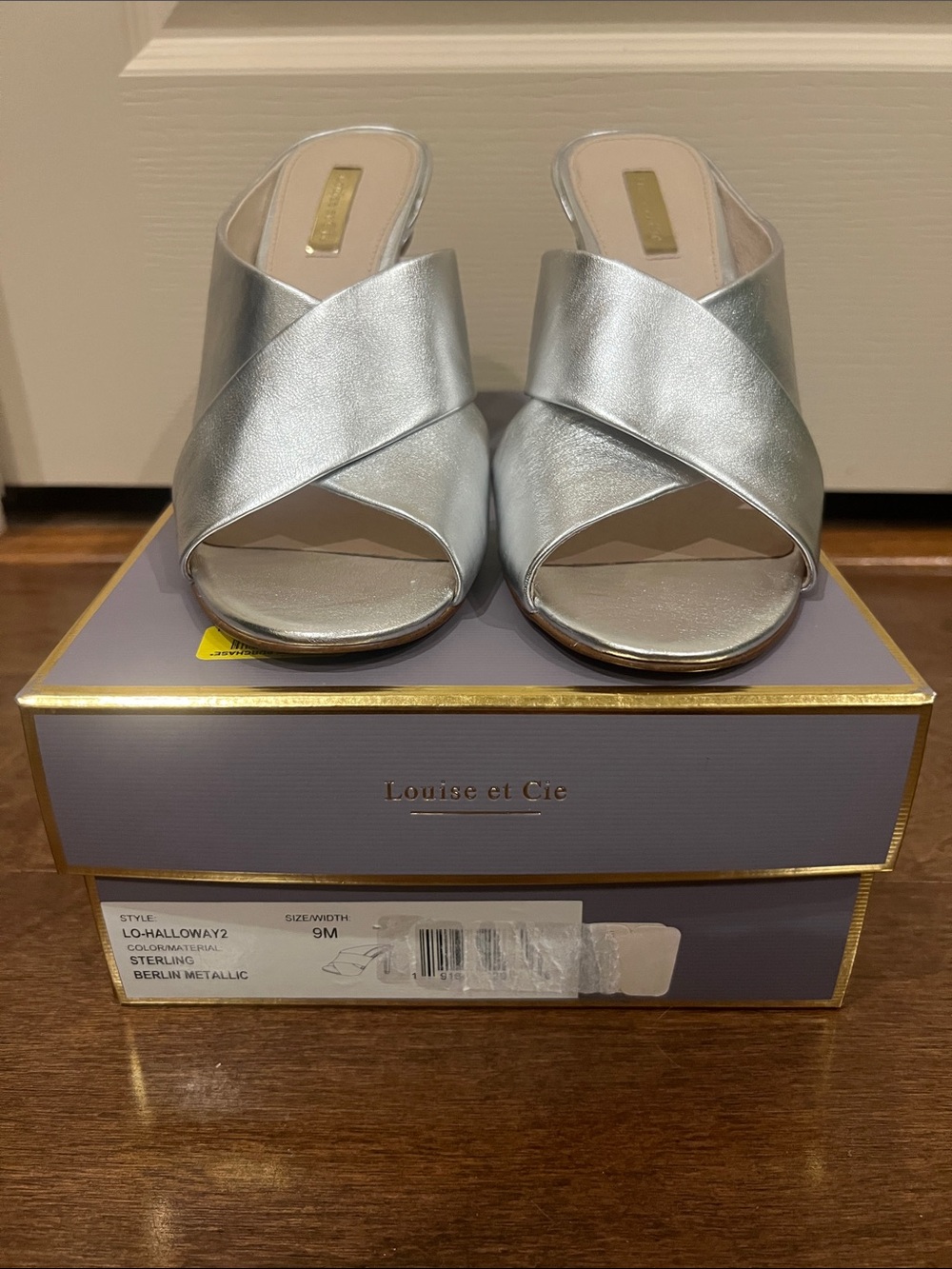 New with Tags Louise et Cie Silver Metallic Crisscross Open-Toe Heels